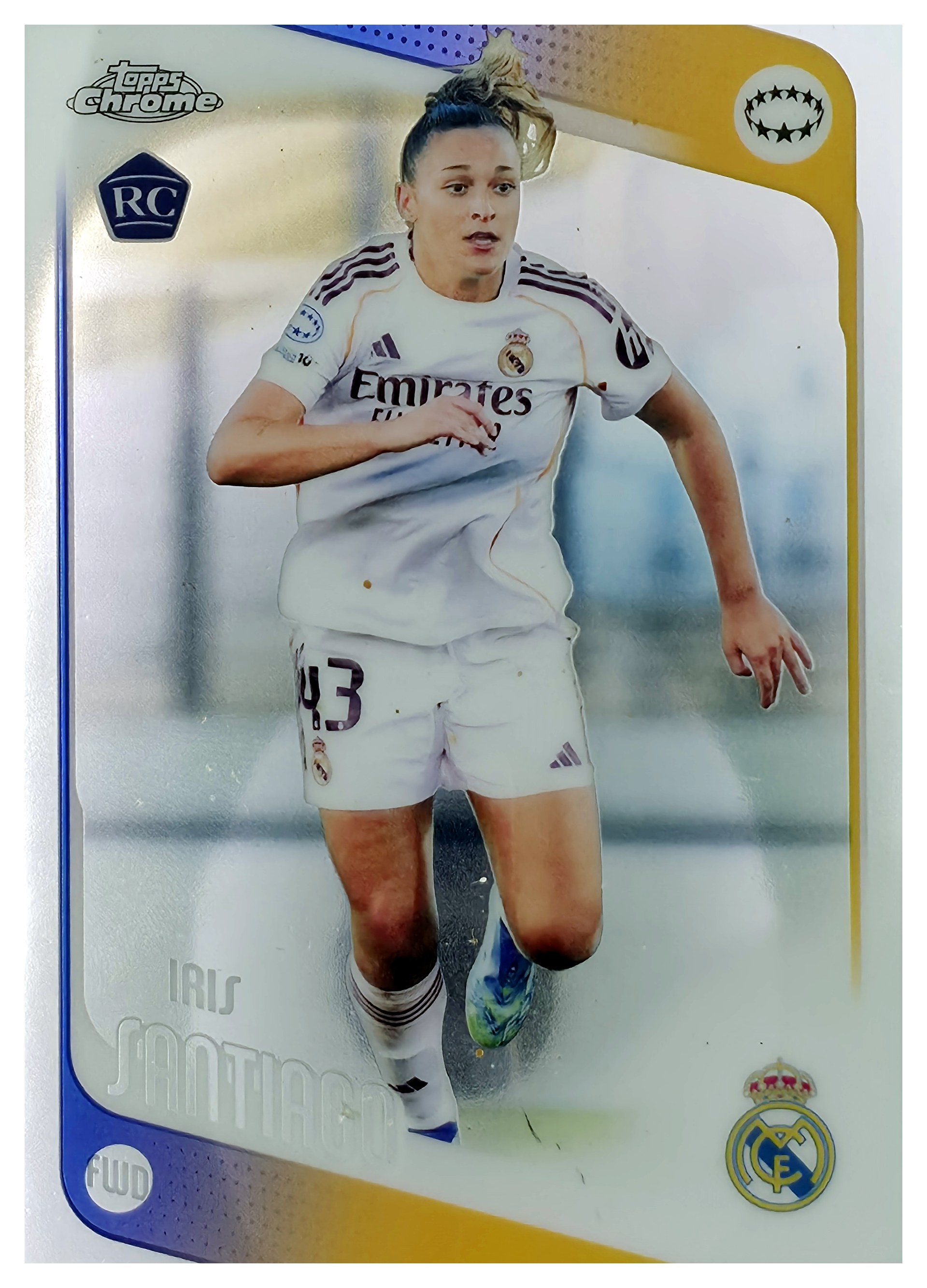 Iris Santiago - Topps Chrome UEFA Women's Champions League Base Set 2025-26, Nr. 93 – Rookie Card (Art.-Nr. SG110883)