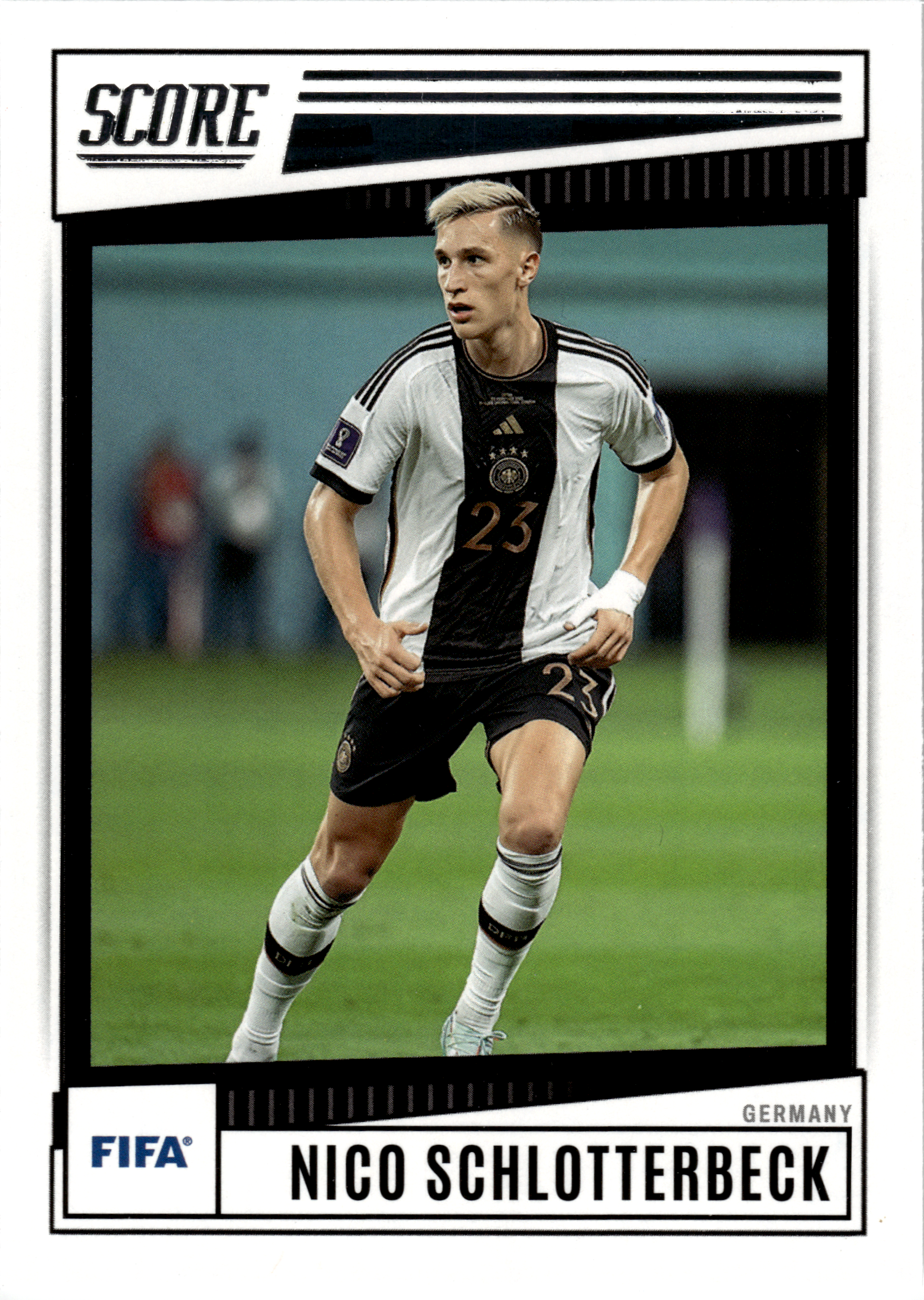 Nico Schlotterbeck - Panini Score FIFA Soccer 2022-23, Nr. 89 (Art.-Nr. SG102614)