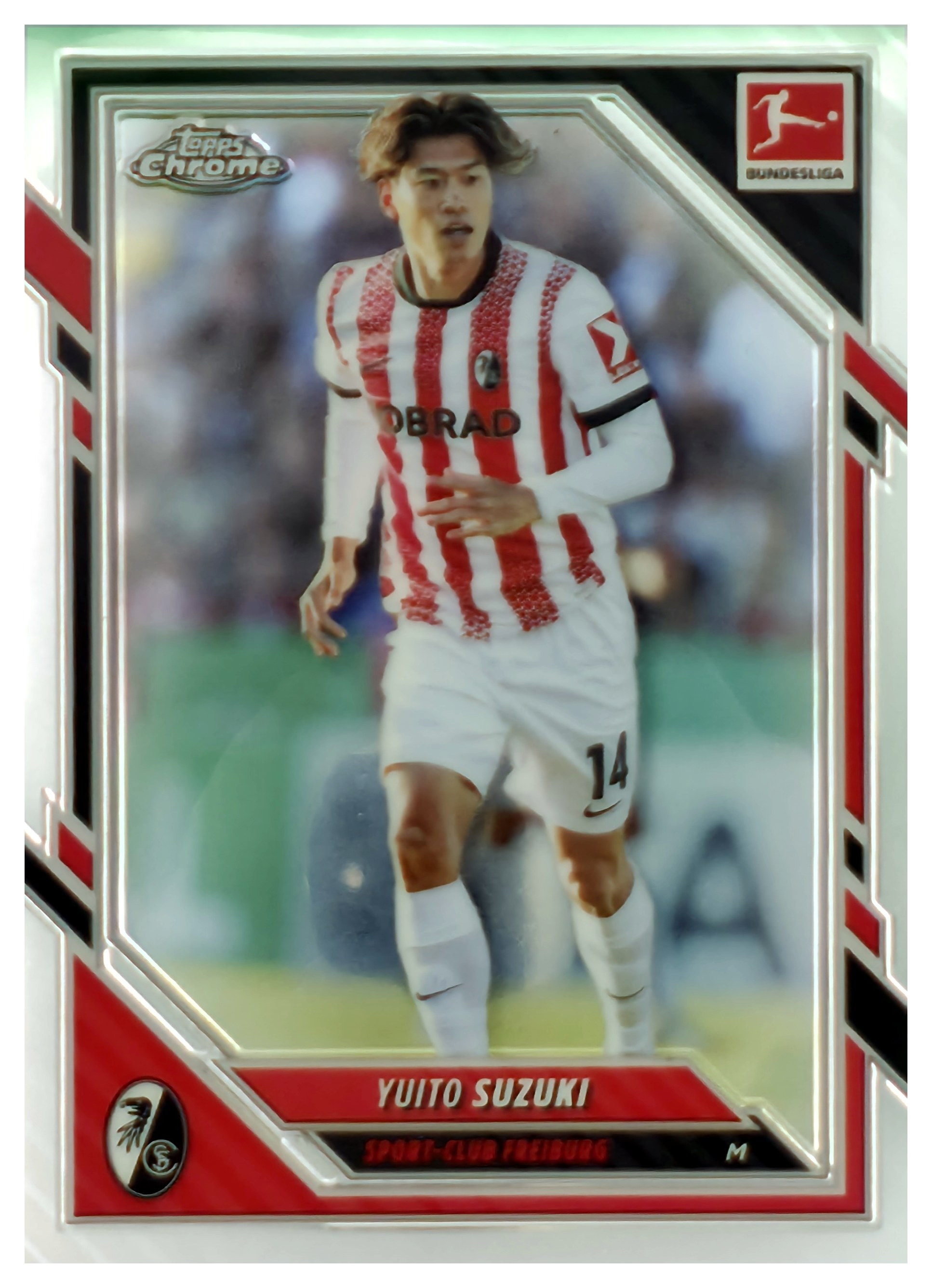 Yuito Suzuki - Topps Chrome Bundesliga Base Set 2025-26, Nr. 32 (Art.-Nr. SG109472)