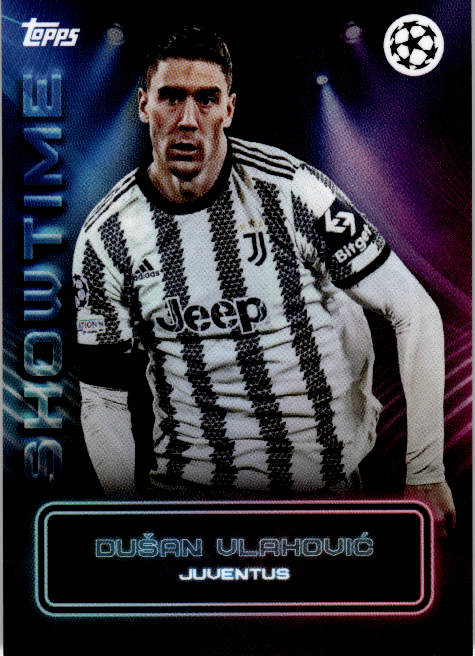 Dušan Vlahović - Topps UEFA Club Competitions Showtime 2023-24 (Art.-Nr. SG102966)