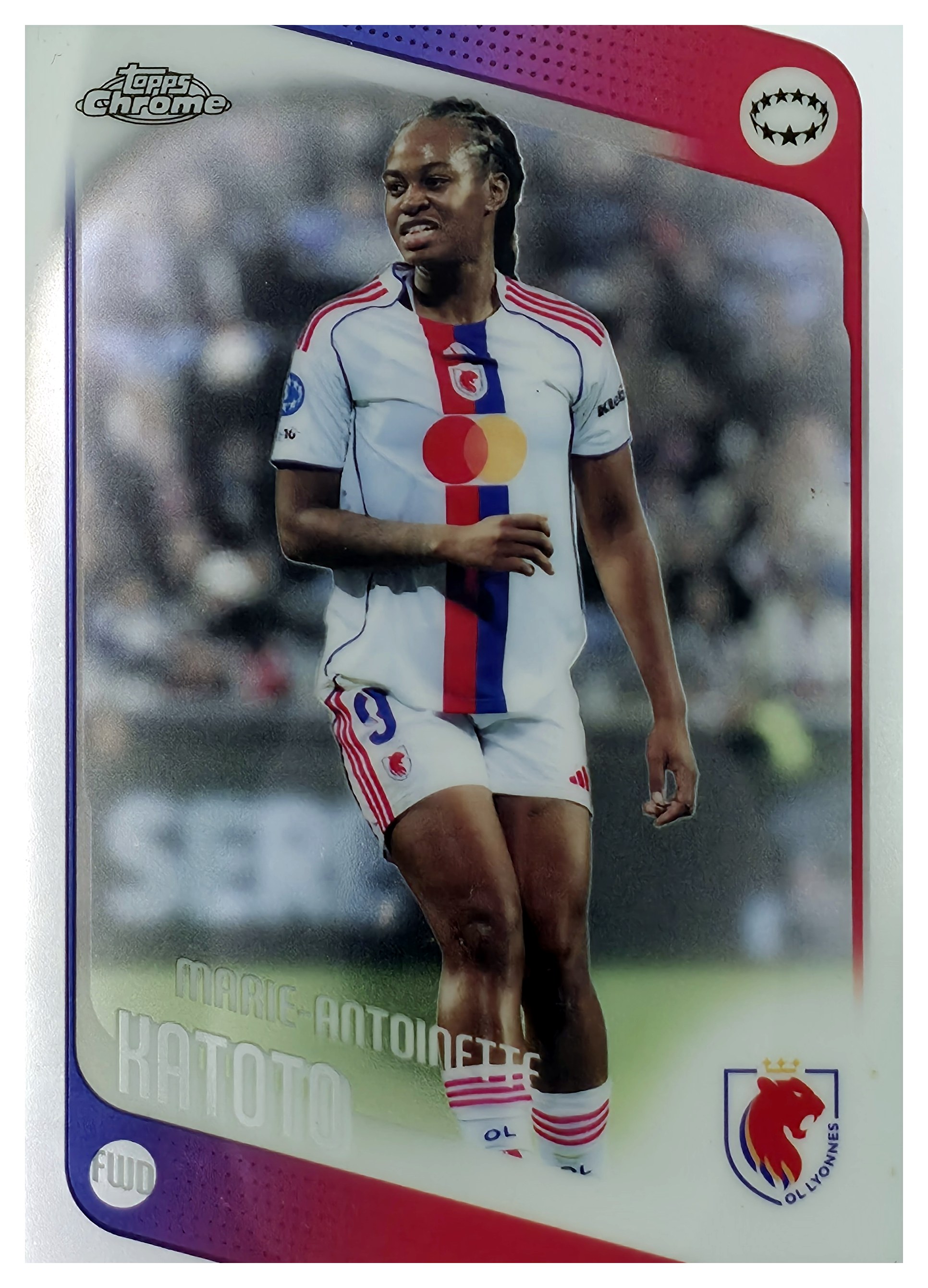 Marie-Antoinette Katoto - Topps Chrome UEFA Women's Champions League Base Set 2025-26, Nr. 98 (Art.-Nr. SG110889)