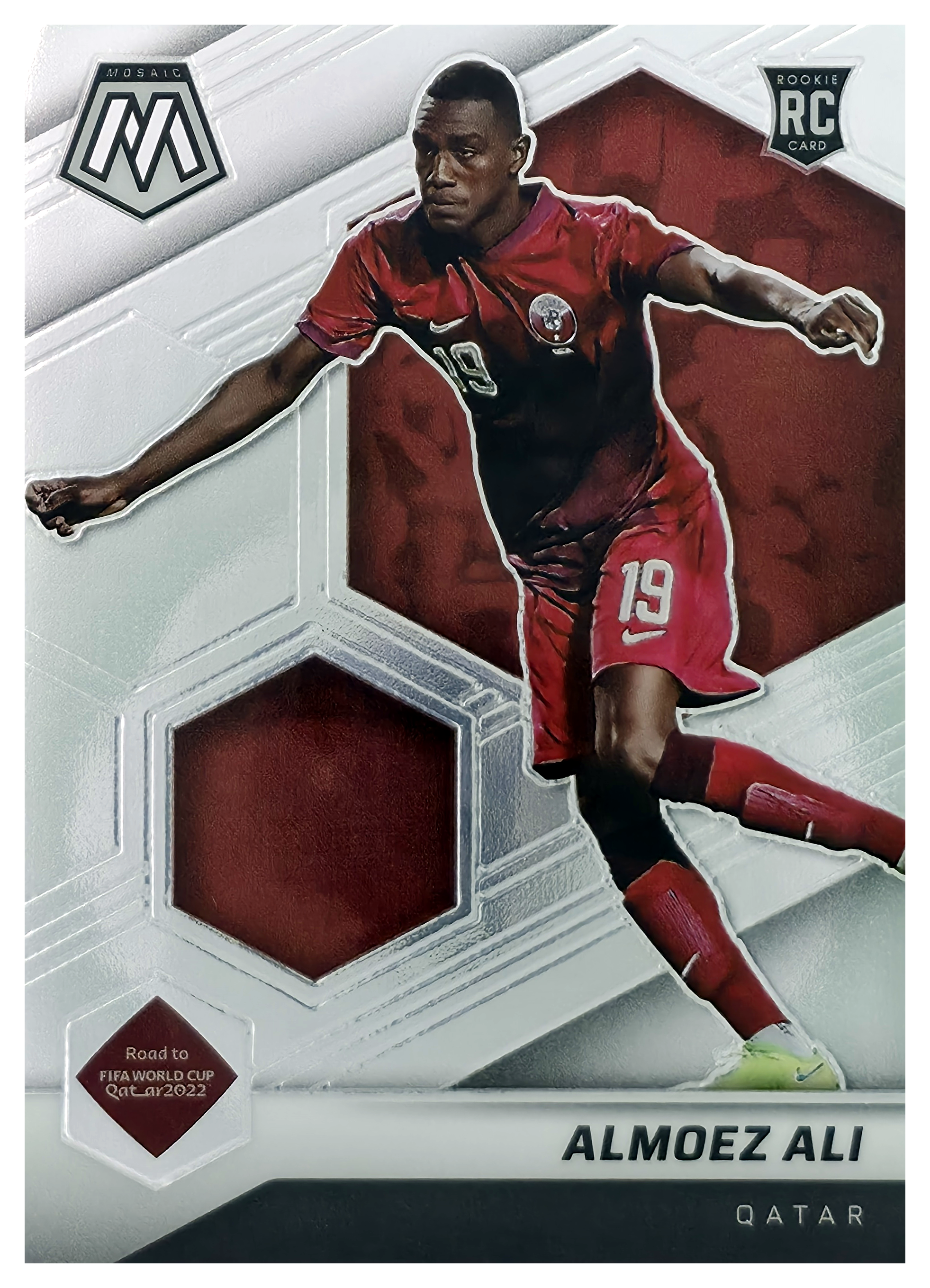 Almoez Ali - Panini Mosaic FIFA Road to World Cup Base Set 2021-22, Nr. 72 – Rookie Card (Art.-Nr. SG106003)