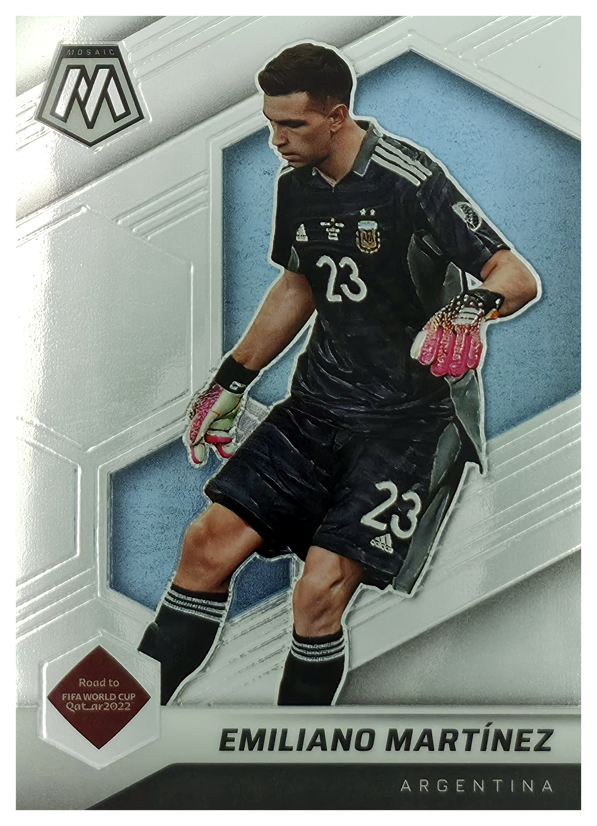 Emiliano Martínez - Panini Mosaic FIFA Road to World Cup Base Set 2021-22, Nr. 11 (Art.-Nr. SG105971)