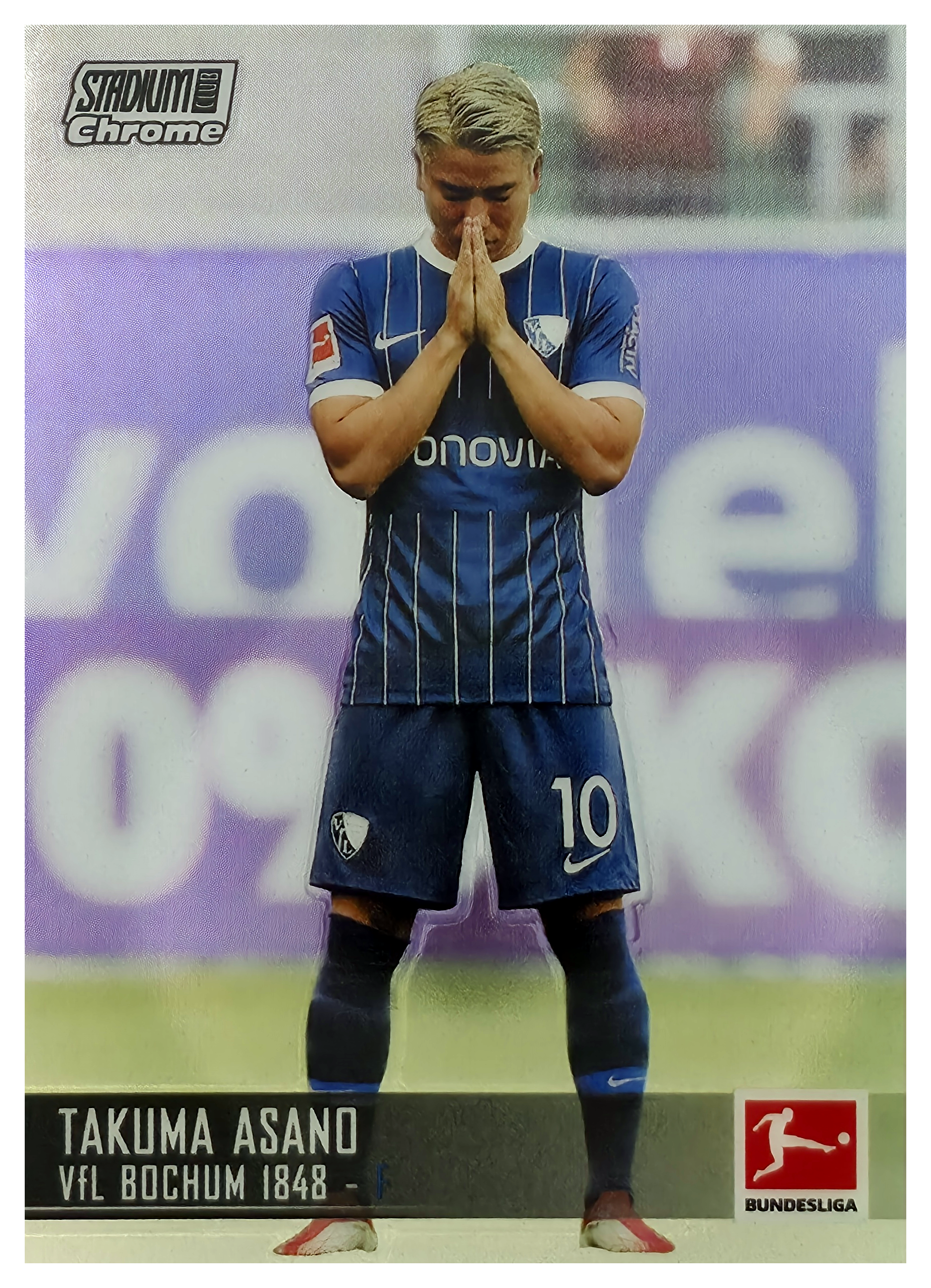 Takuma Asano - Topps Stadium Club Chrome Bundesliga Base Set 2021-22, Nr. 25 (Art.-Nr. SG106466)