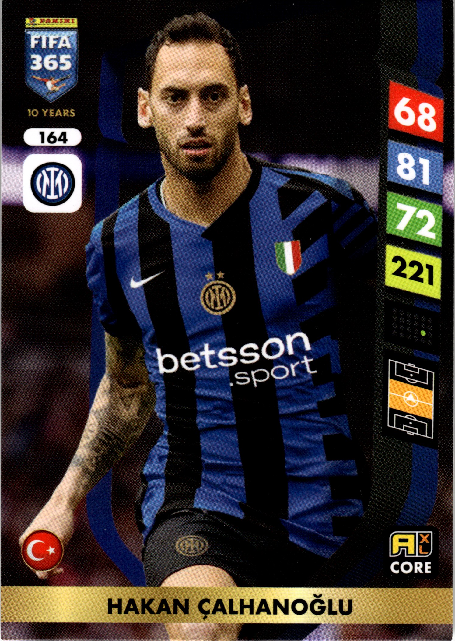 Hakan Çalhanoğlu - Panini Adrenalyn XL FIFA 365 Base Set 2025, Nr. 164 (Art.-Nr. SG107781)