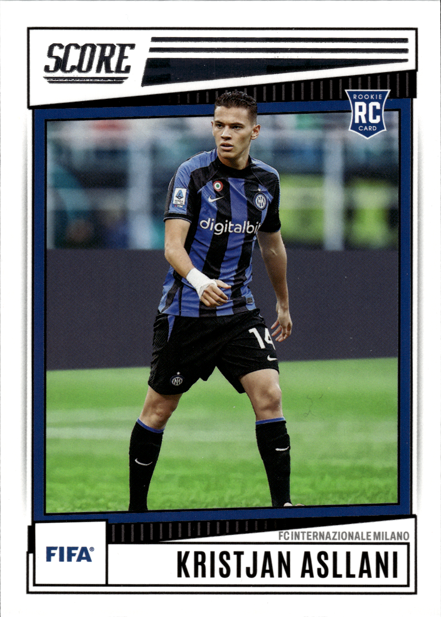 Kristjan Asllani - Panini Score FIFA Base Set 2022-23, Nr. 66 – Rookie Card (Art.-Nr. SG102577)