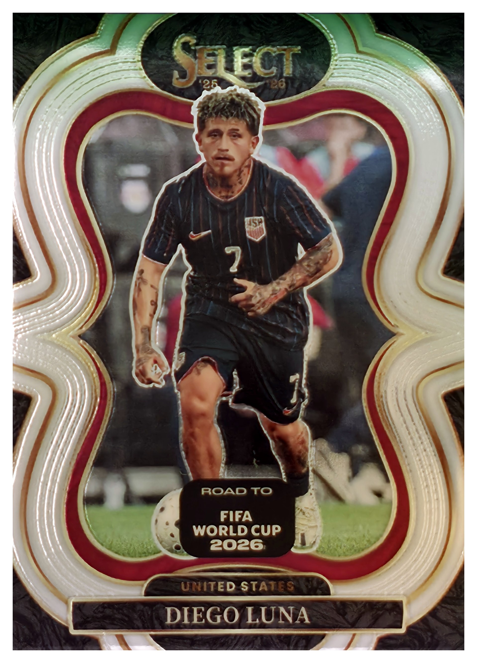 Diego Luna - Panini Select FIFA Road to World Cup Mezzanine 2025-26, Nr. 183 (Art.-Nr. SG109405)
