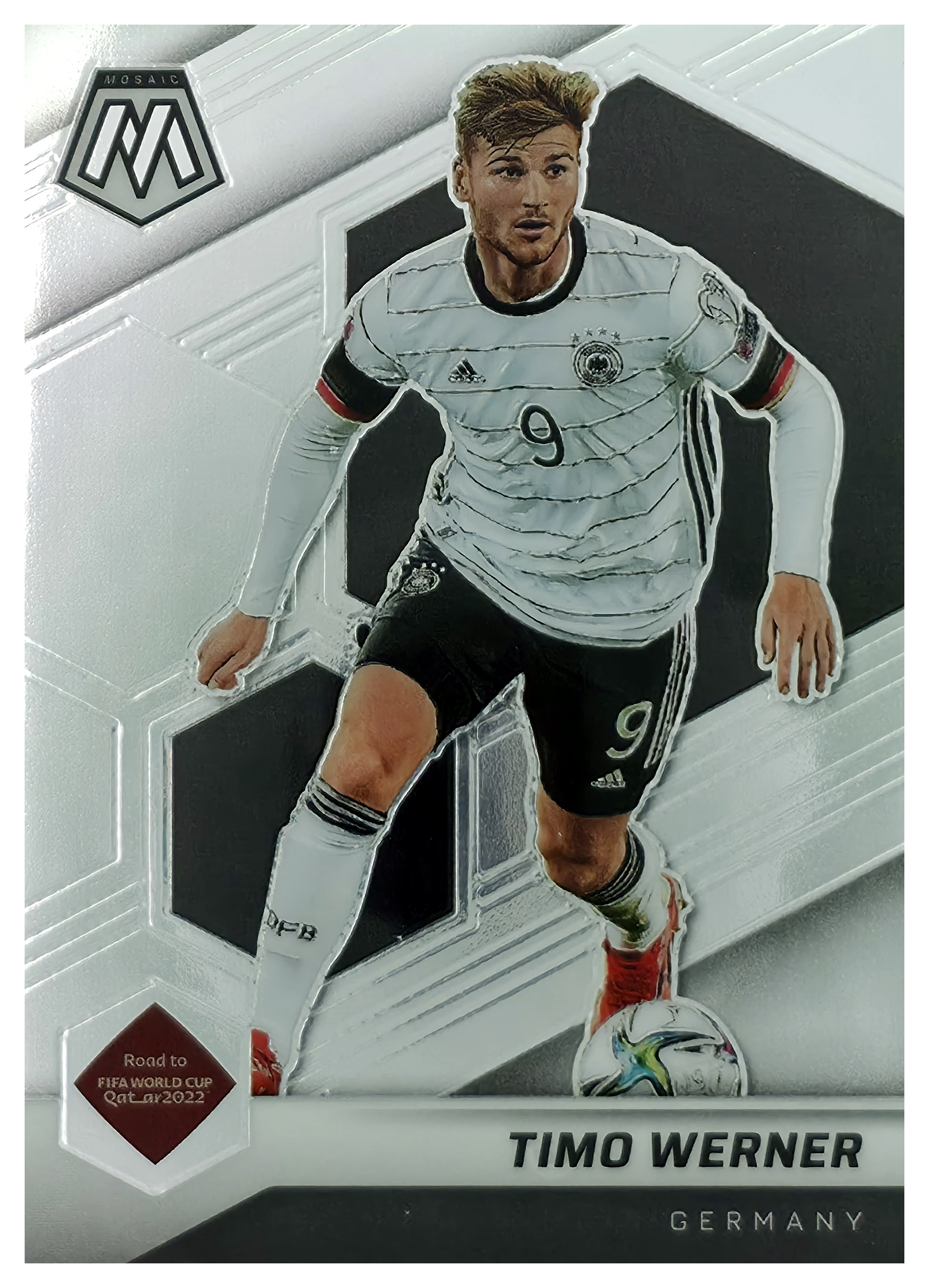 Timo Werner - Panini Mosaic FIFA Road to World Cup Base Set 2021-22, Nr. 65 (Art.-Nr. SG105978)