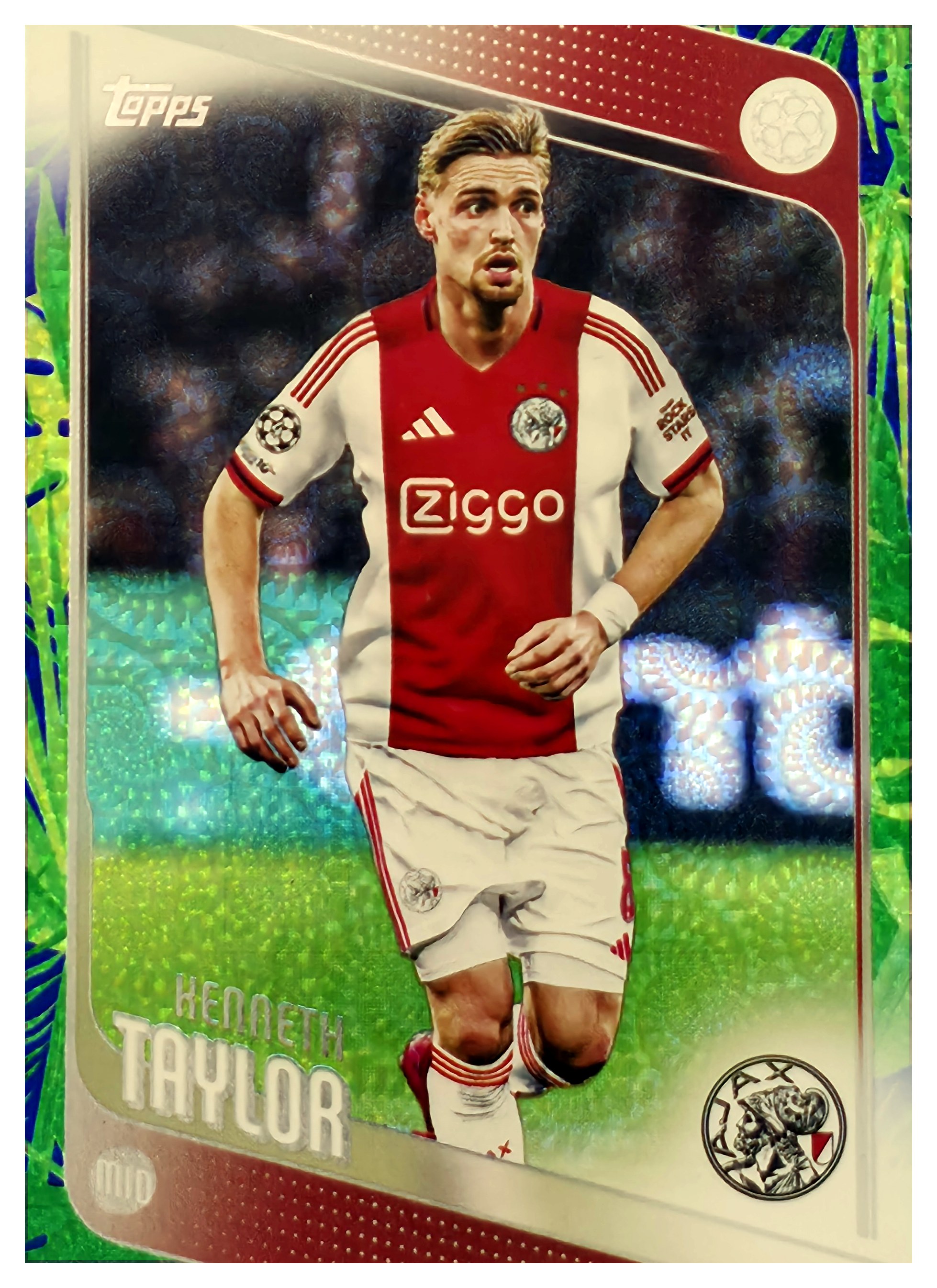 Kenneth Taylor - Topps UEFA Club Competitions Base Set 2025-26, Nr. 127 – Diamante (Art.-Nr. SG110773)