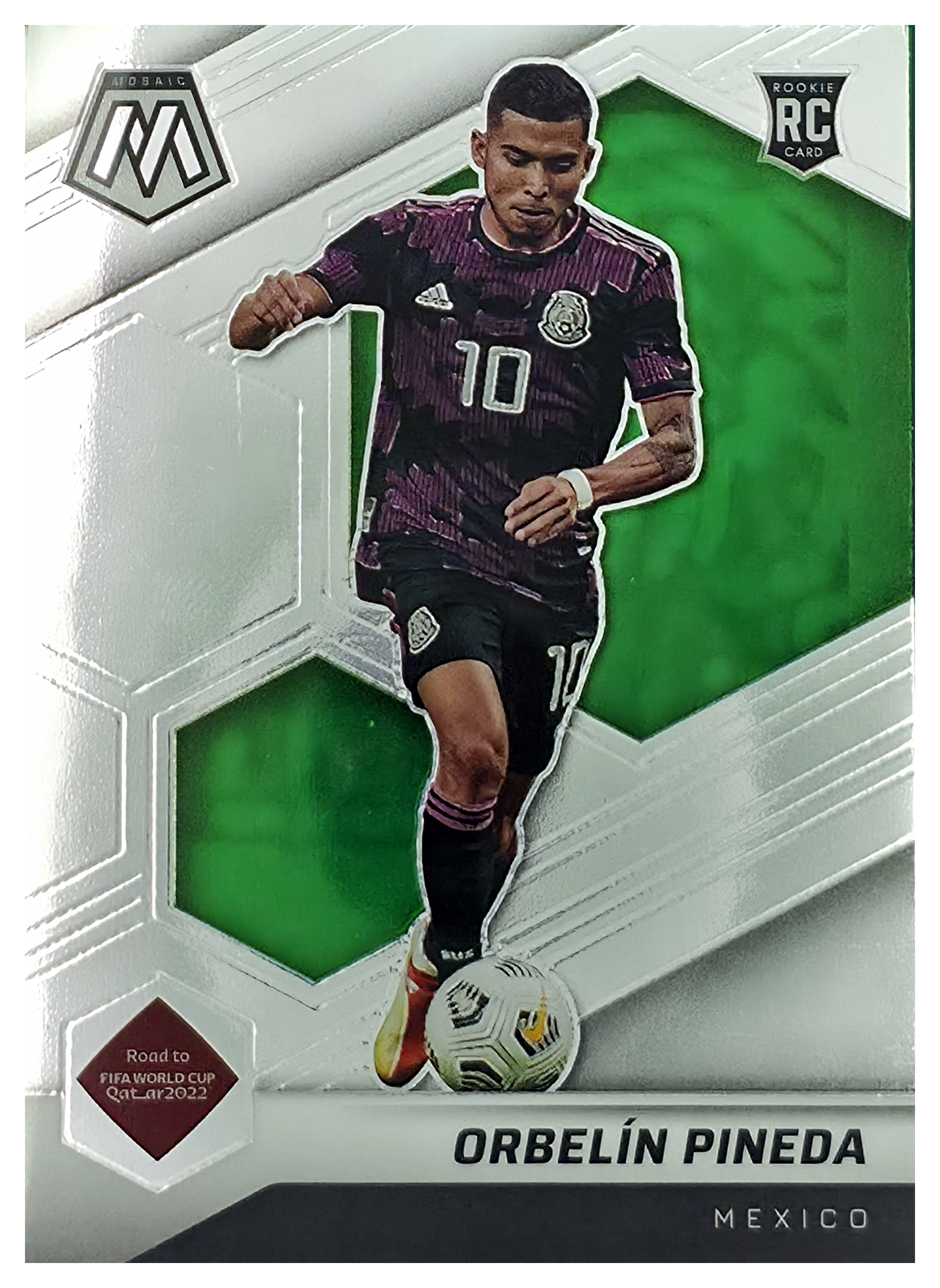 Orbelín Pineda - Panini Mosaic FIFA Road to World Cup Base Set 2021-22, Nr. 19 – Rookie Card (Art.-Nr. SG106029)