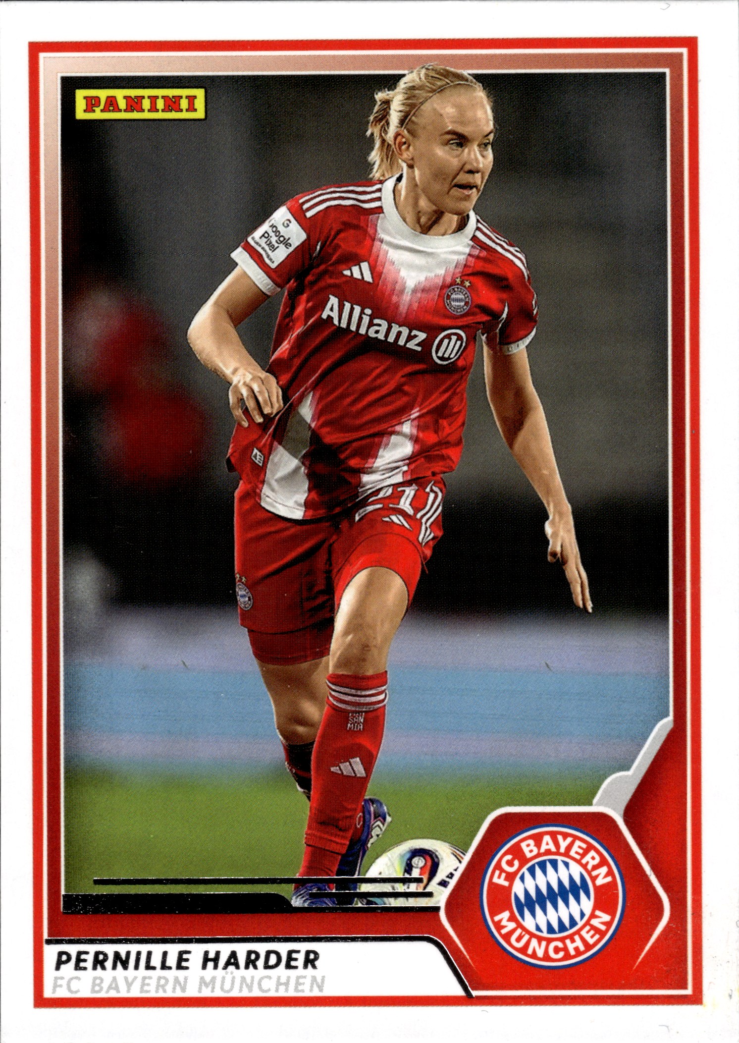 Pernille Harder - Panini Frauen-Bundesliga TC Collection Base Set 2025-26, Nr. 4 (Art.-Nr. SG109741)