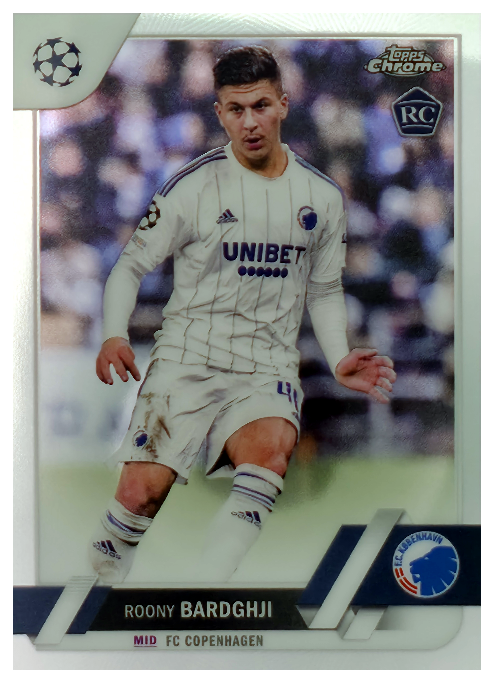 Roony Bardghji - Topps Chrome UEFA Club Competitions Base Set 2022-23, Nr. 40 – Rookie Card (Art.-Nr. SG105849)