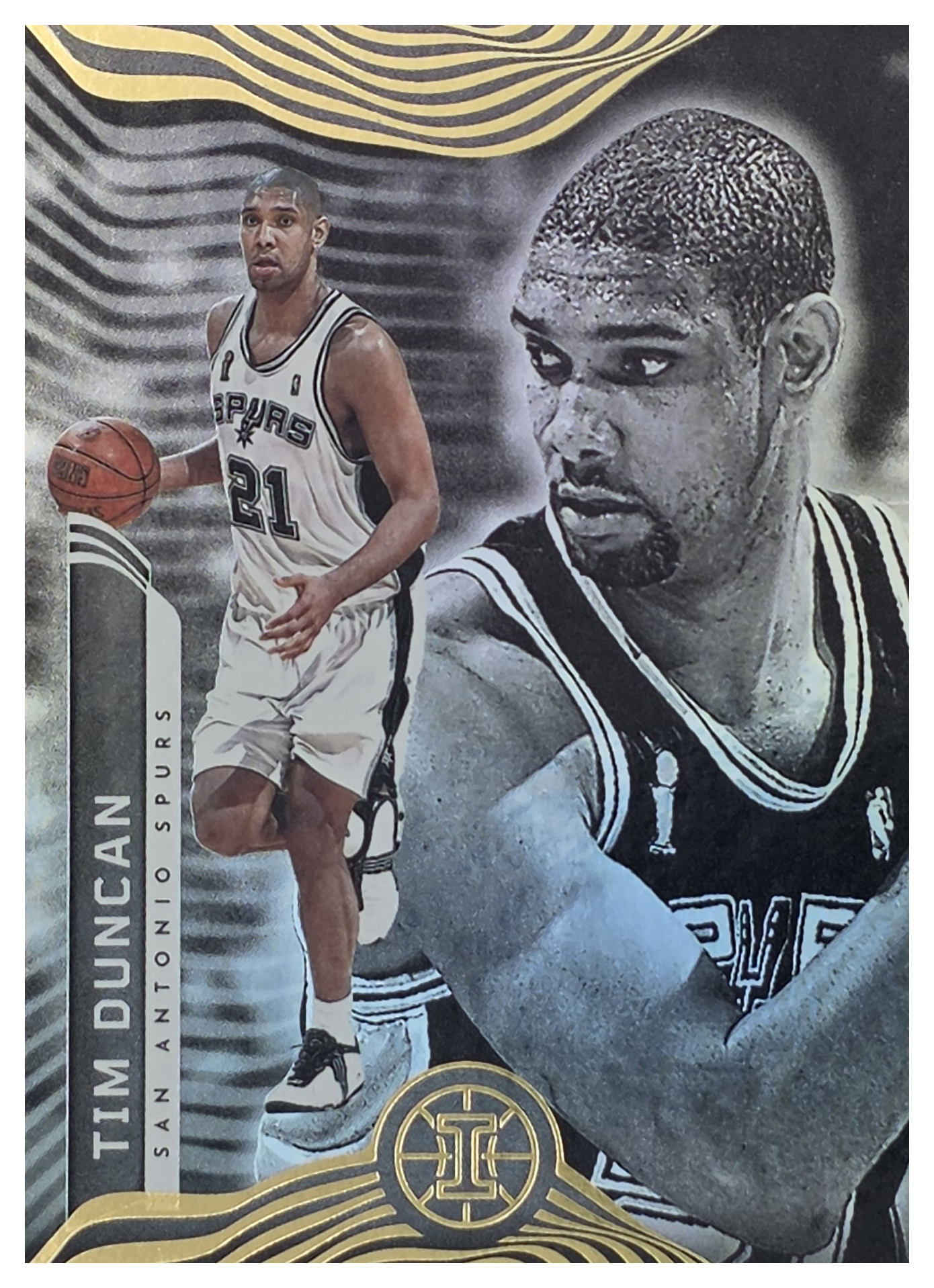 Tim Duncan - Panini Illusions Base Set 2021-22, Nr. 127 (Art.-Nr. SG104164)