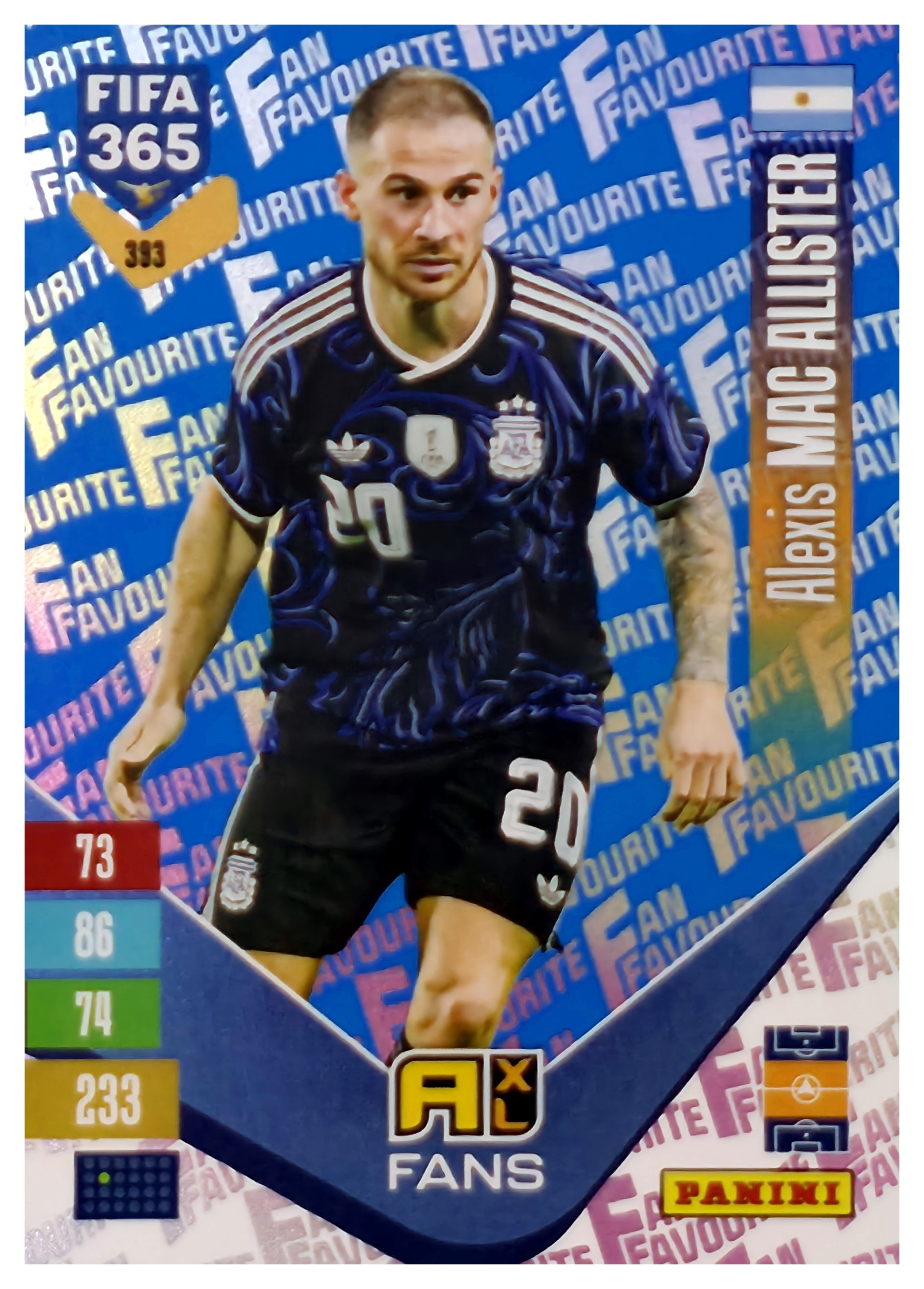Alexis Mac Allister - Panini Adrenalyn XL FIFA 365 Fan Favourites 2026-27, Nr. 393 – Blue, Insert (Art.-Nr. SG110579)