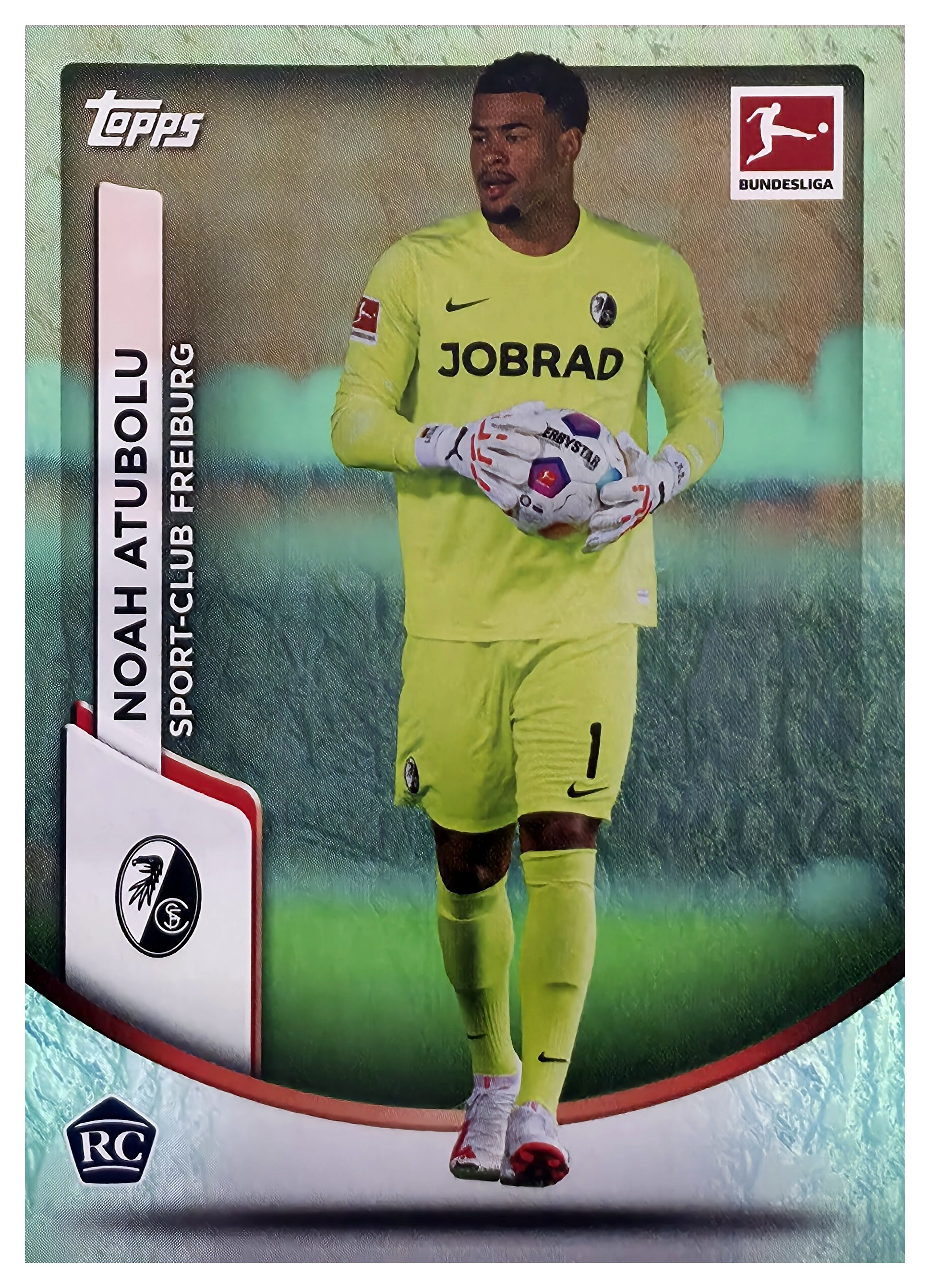 Noah Atubolu - Topps Chrome Bundesliga Base Set 2023-24, Nr. 36 – Rookie Card (Art.-Nr. SG109287)