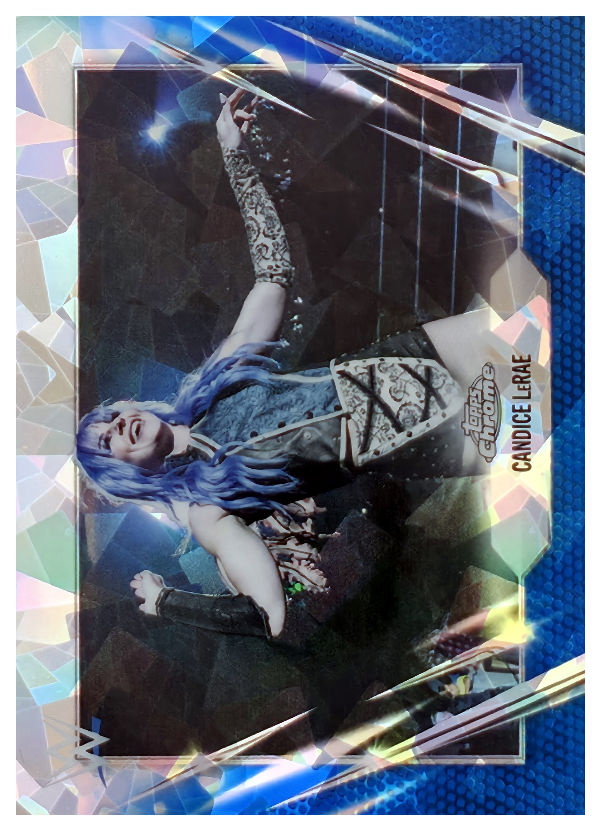 Candice LeRae - Topps Chrome WWE Base Set 2026, Nr. 90 – Cracked Ice Refractor (Art.-Nr. SG111060)