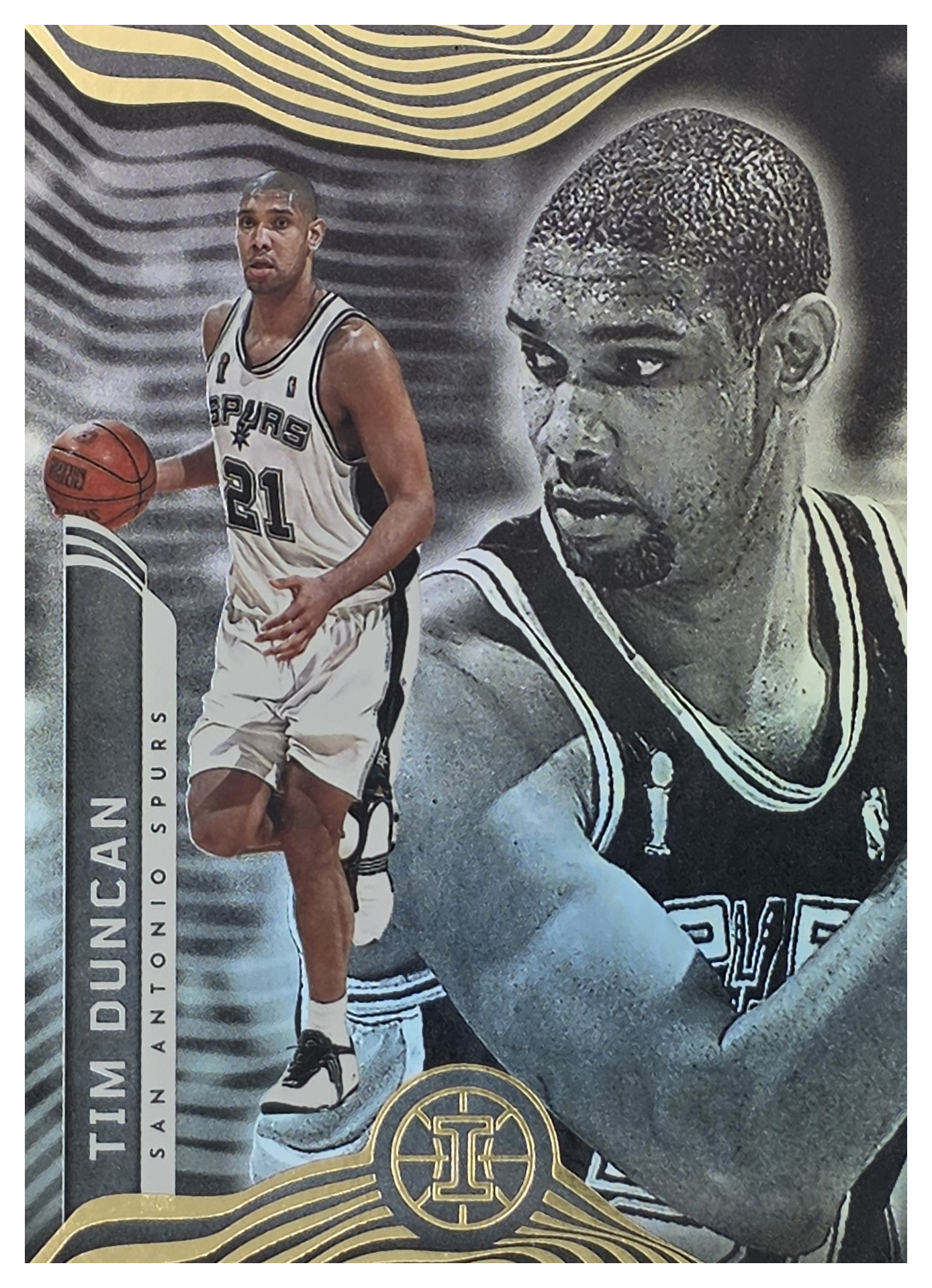Tim Duncan - Panini Illusions Base Set 2021-22, Nr. 127 (Art.-Nr. SG104180)