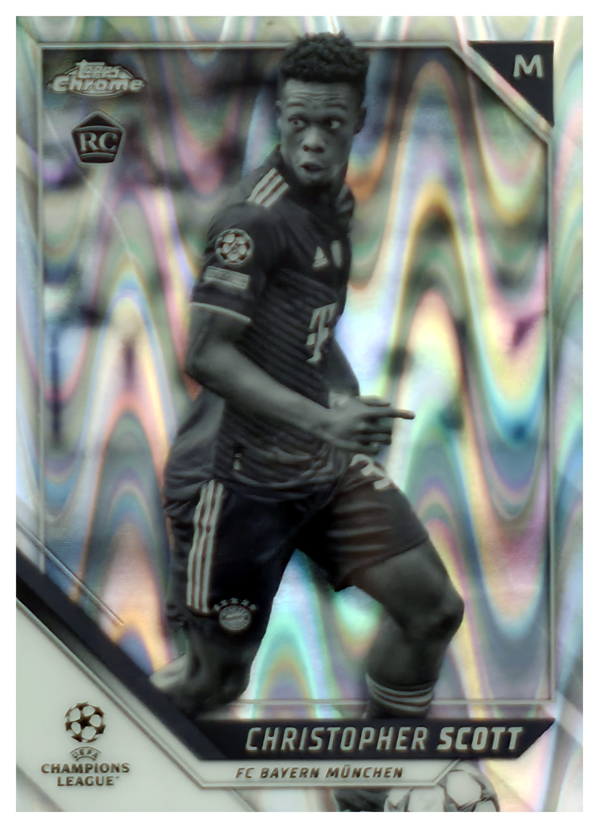 Christopher Scott - Topps Chrome UEFA Champions League Base Set 2021-22, Nr. 177 – Rookie Card, RayWave Refractor (Art.-Nr. SG109518)