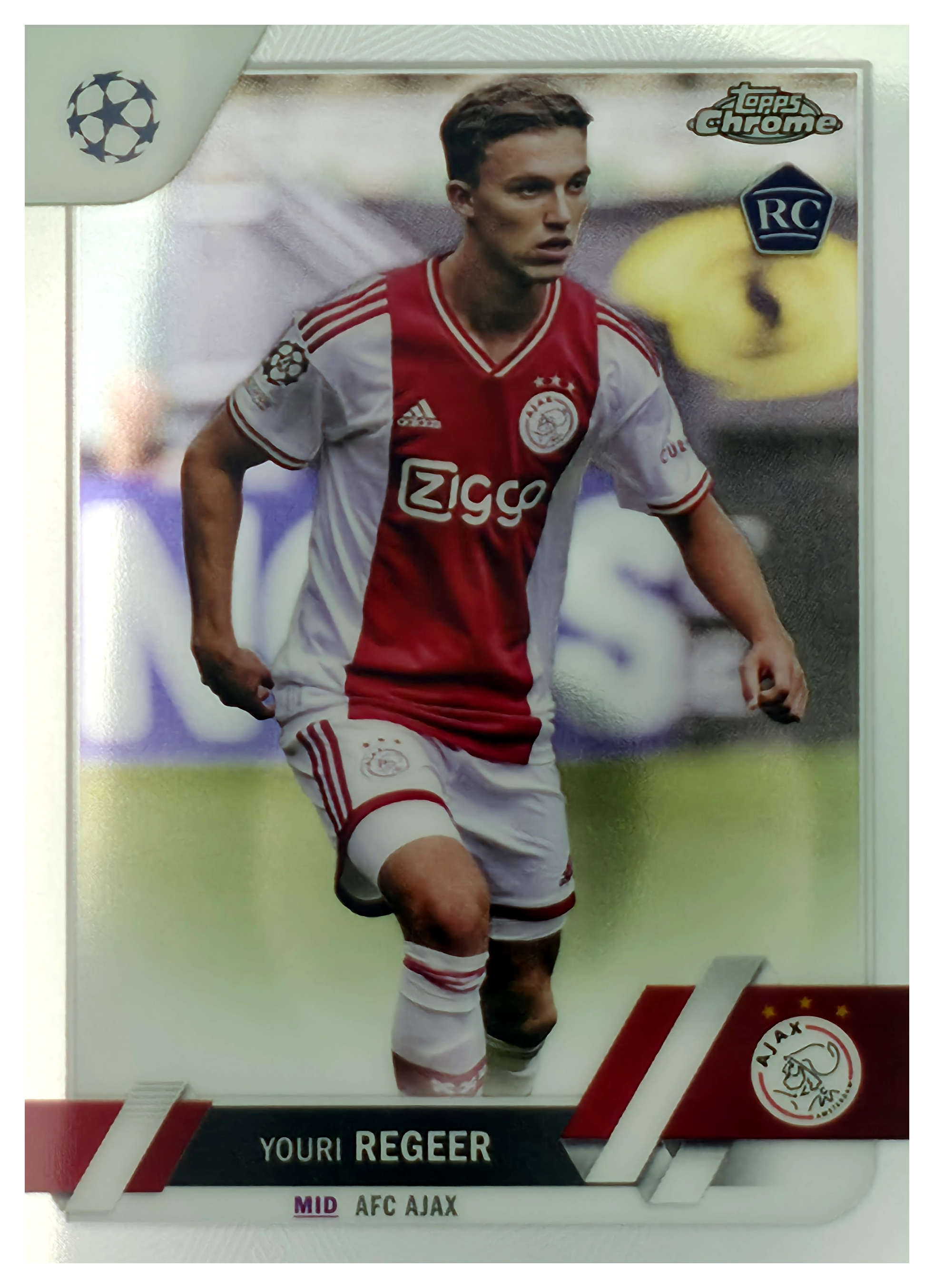 Youri Regeer - Topps Chrome UEFA Club Competitions Base Set 2022-23, Nr. 179 – Rookie Card (Art.-Nr. SG105833)