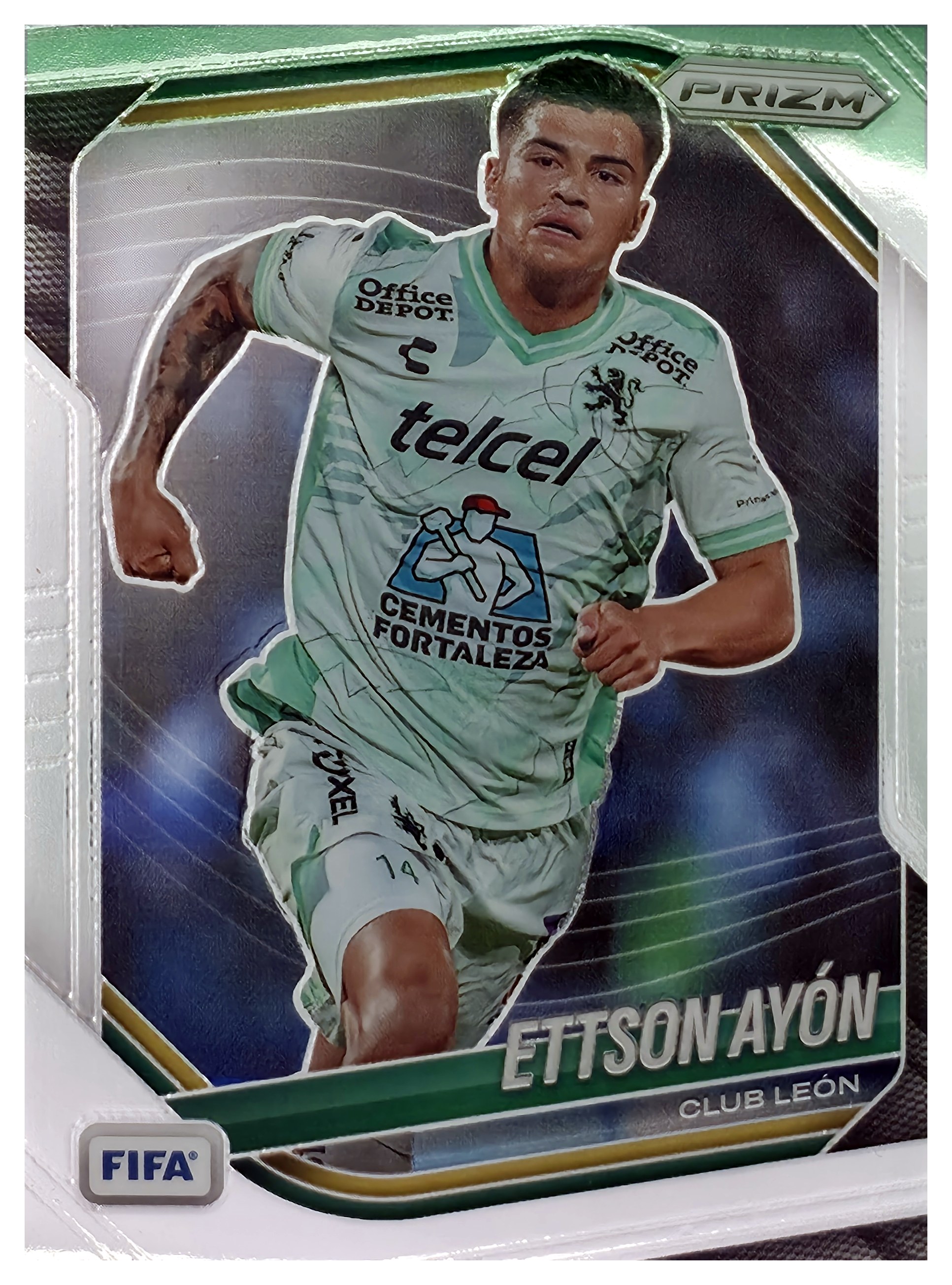 Ettson Ayón - Panini Prizm FIFA Base Set 2025-26, Nr. 206 (Art.-Nr. SG109567)