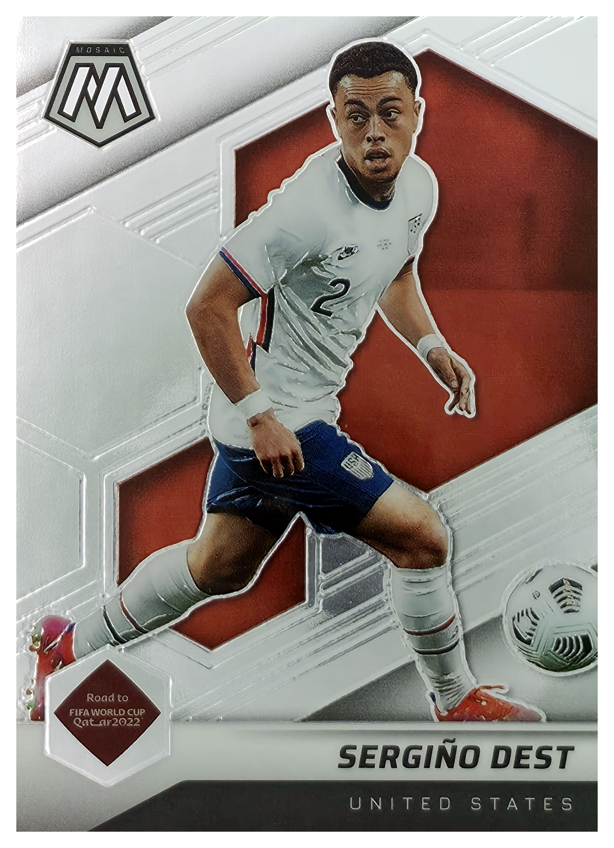 Sergiño Dest - Panini Mosaic FIFA Road to World Cup Base Set 2021-22, Nr. 106 (Art.-Nr. SG105932)