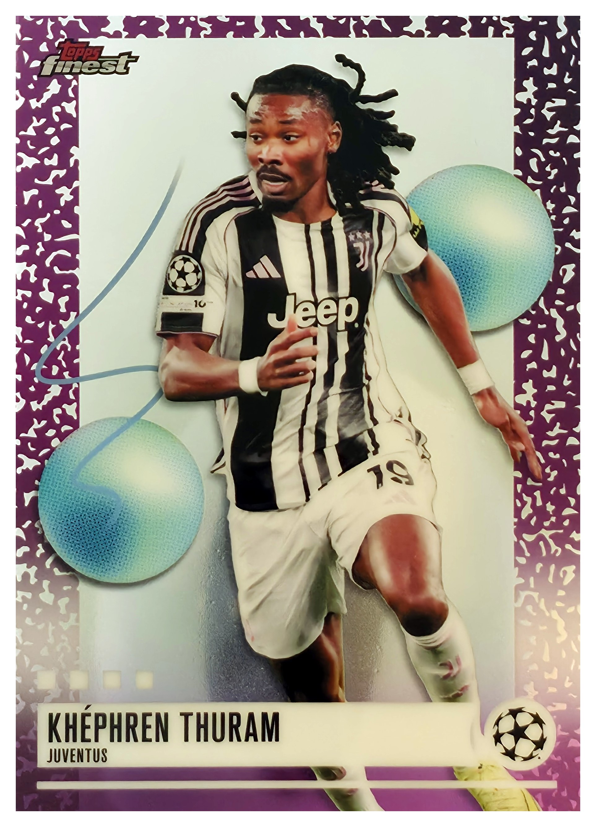 Khéphren Thuram - Topps Finest UEFA Club Competitions Base Set 2025-26, Nr. 337 (Art.-Nr. SG109368)