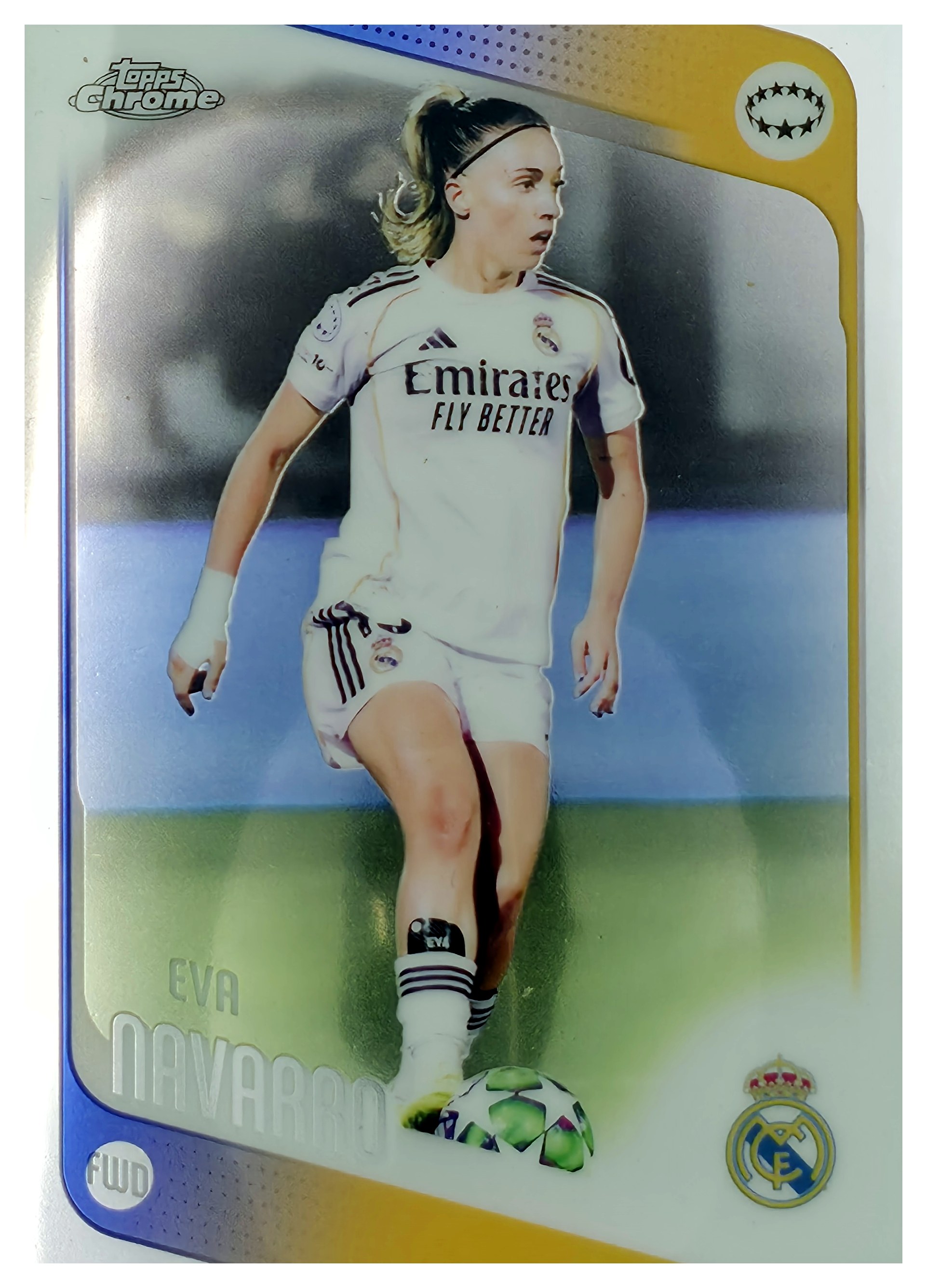 Eva Navarro - Topps Chrome UEFA Women's Champions League Base Set 2025-26, Nr. 25 (Art.-Nr. SG110903)