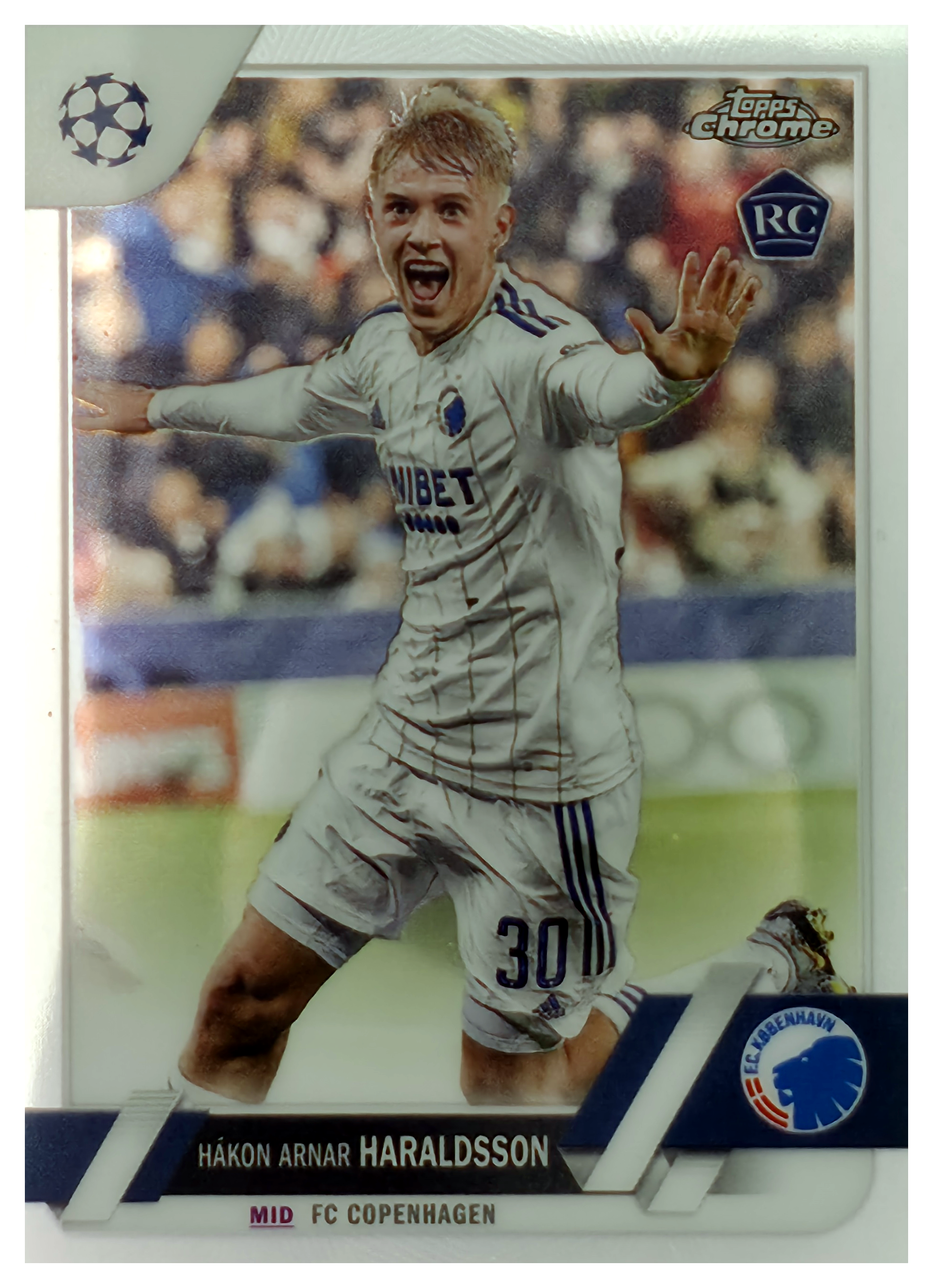 Hákon Arnar Haraldsson - Topps Chrome UEFA Club Competitions Base Set 2022-23, Nr. 175 – Rookie Card (Art.-Nr. SG105840)