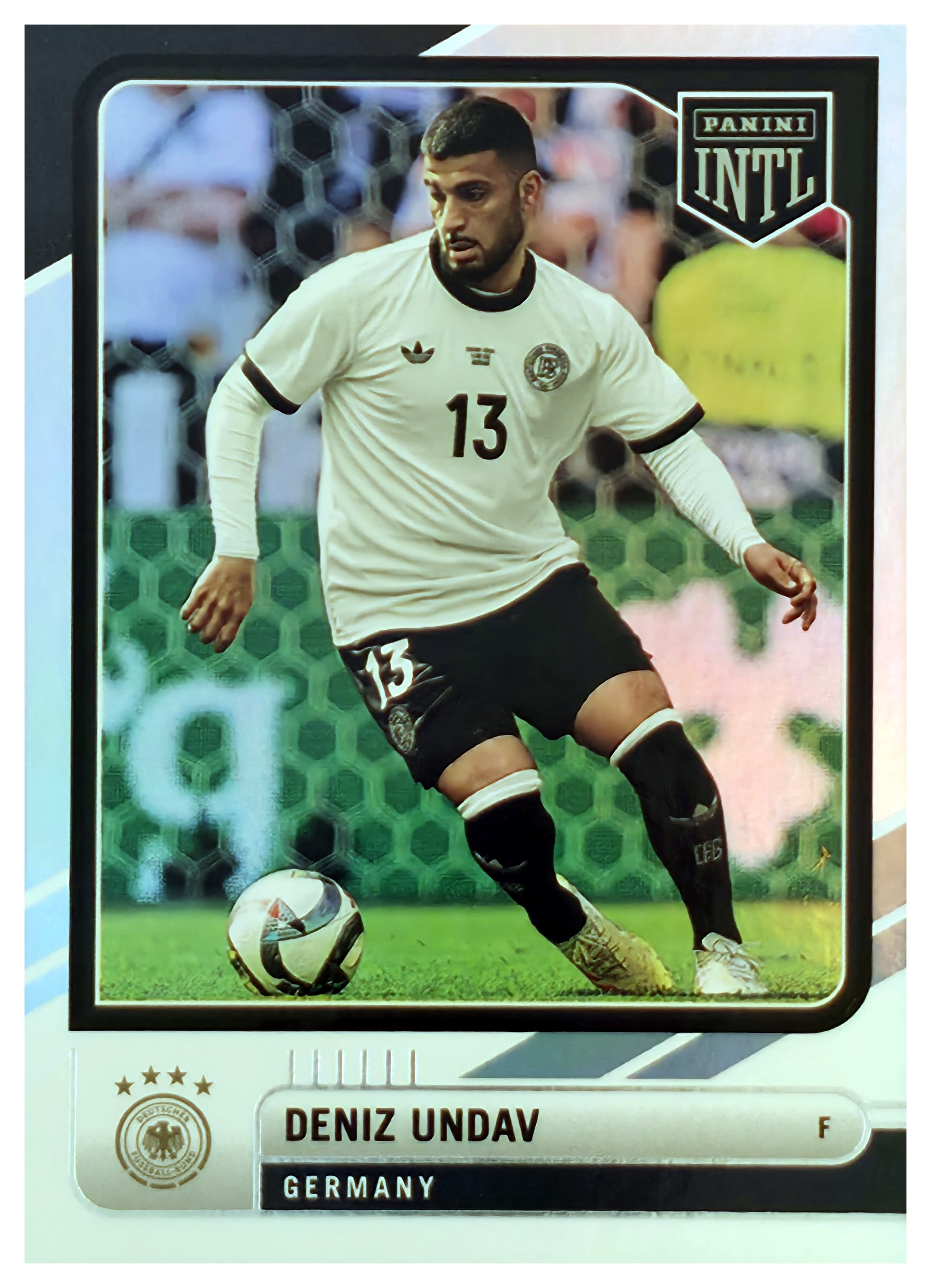 Deniz Undav - Panini DFB International Base Set 2026, Nr. 14 (Art.-Nr. SG109407)