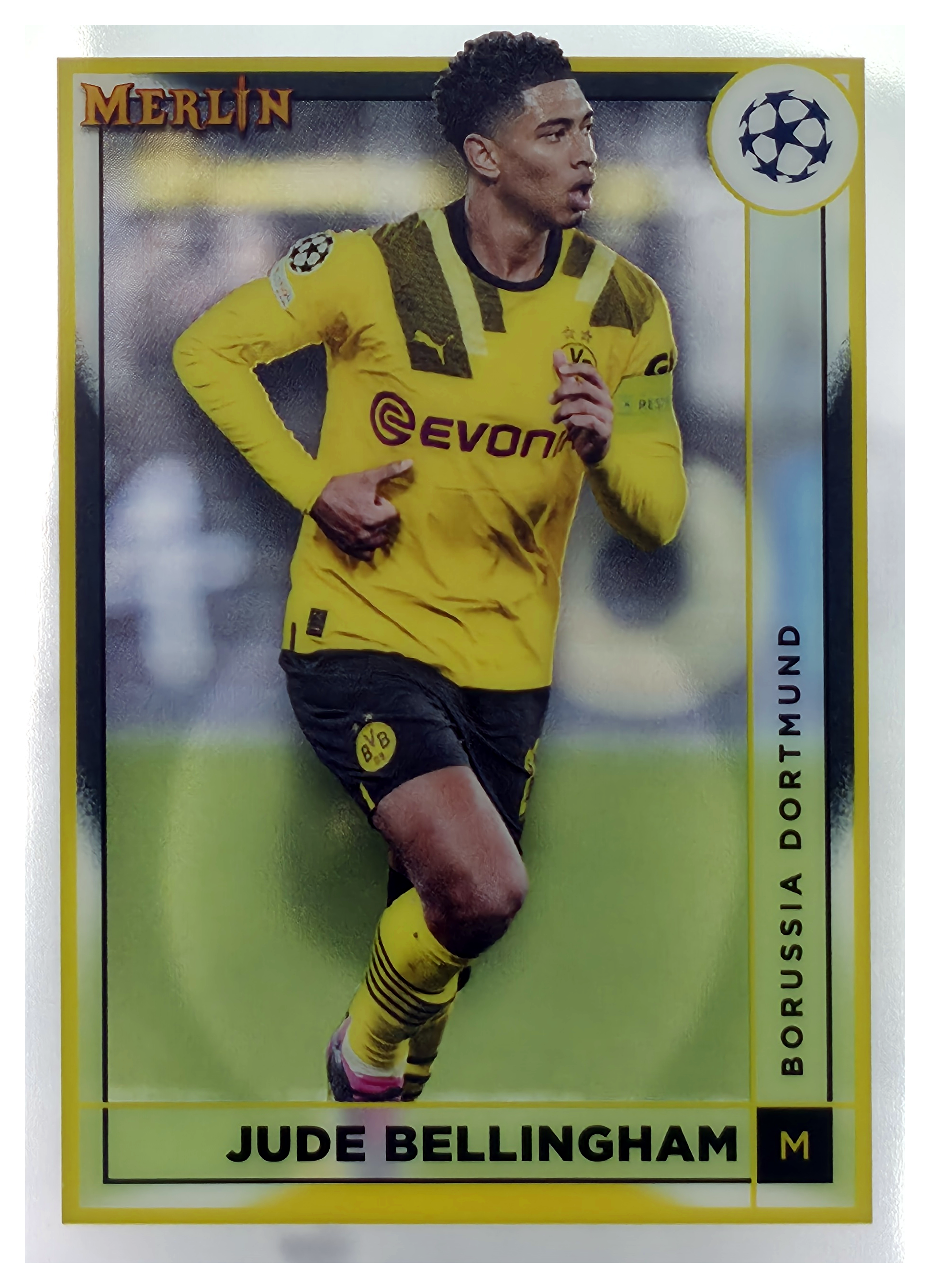 Jude Bellingham - Topps Merlin Chrome UEFA Club Competitions Base Set 2022-23, Nr. 29 (Art.-Nr. SG105907)
