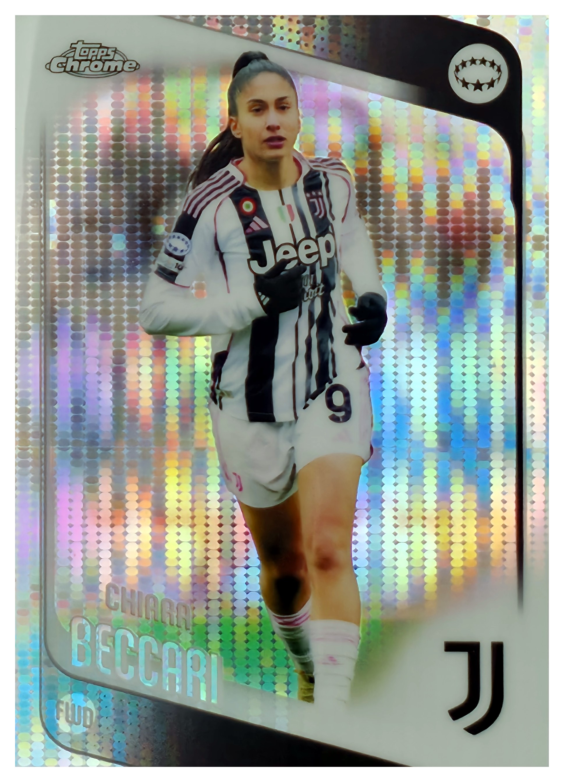 Chiara Beccari - Topps Chrome UEFA Women's Champions League Base Set 2025-26, Nr. 74 – RayWave Refractor (Art.-Nr. SG110932)