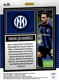 Hakan Çalhanoğlu - Panini Score FIFA Base Set 2022-23, Nr. 65