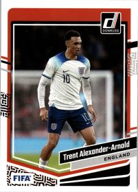 Trent Alexander-Arnold - Panini Donruss Base Set 2023-24, Nr. 10