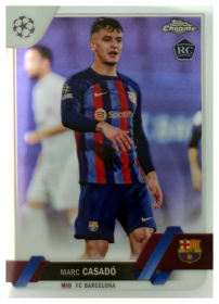 Marc Casadó - Topps Chrome UEFA Club Competitions Base Set 2022-23, Nr. 104 – Rookie Card