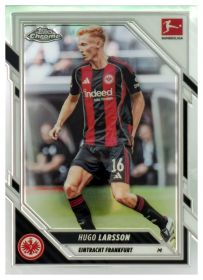 Hugo Larsson - Topps Chrome Bundesliga Base Set 2025-26, Nr. 25