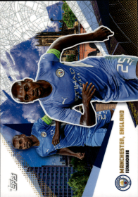 Fernandinho - Topps Manchester City Team Set Manchester, England 2021-22