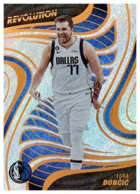 Luka Dončić - Panini Revolution Base Set 2022-23, Nr. 36